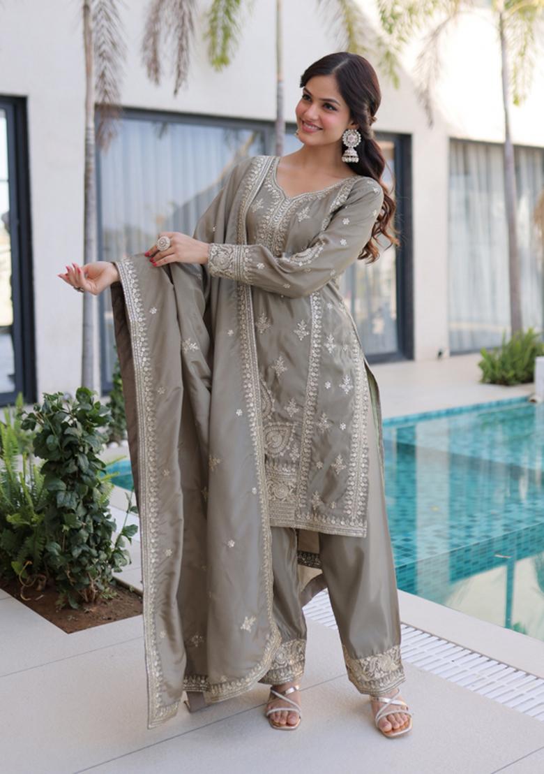 Grey Zari Work Orgnaza Kurta Set - Indya