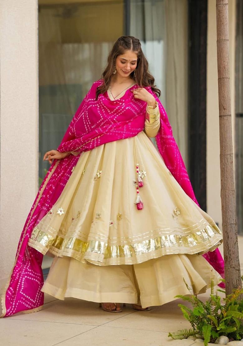 Cream Gota Patti Work Chinon Kurta Set - Indya
