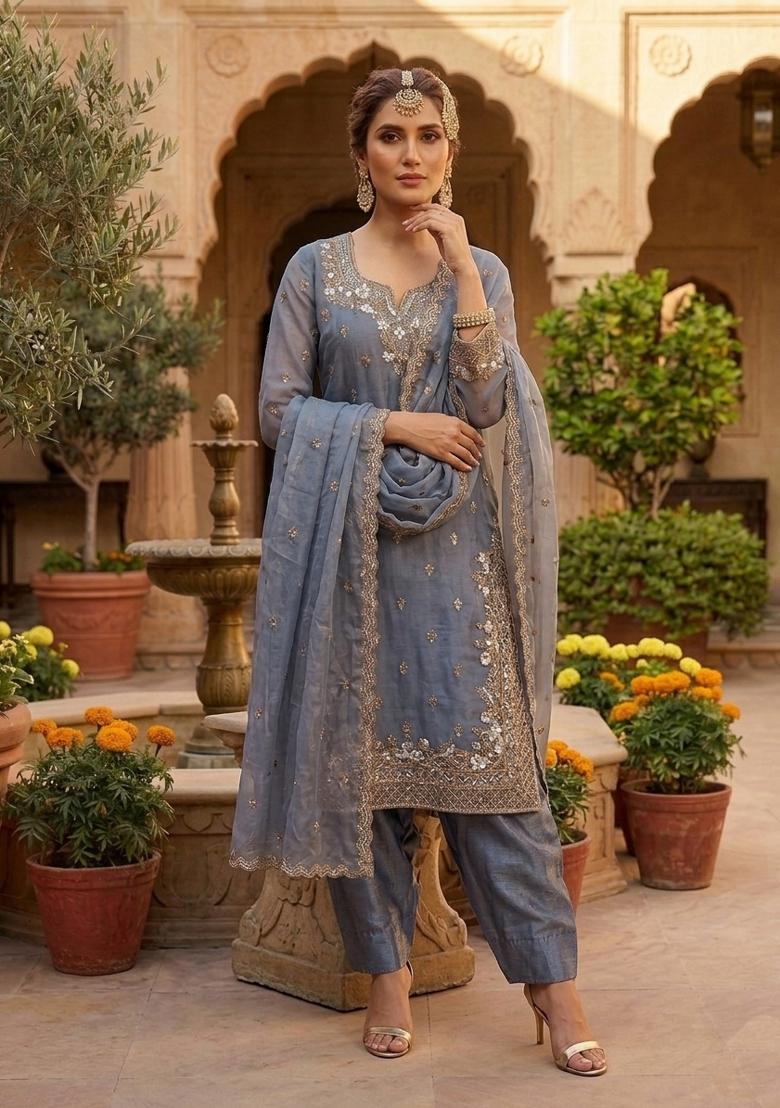 Grey Embroidered Silk Blend Kurta Set - Indya