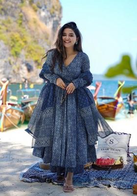 Navy Blue Printed Muslin Kurta Set