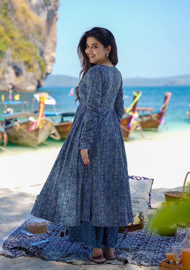 Navy Blue Printed Muslin Kurta Set - Indya