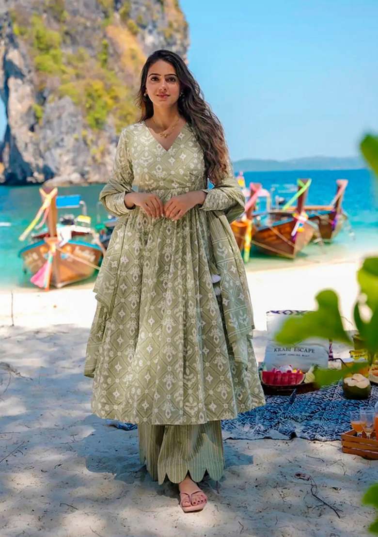 Light Green Printed Muslin Kurta Set - Indya