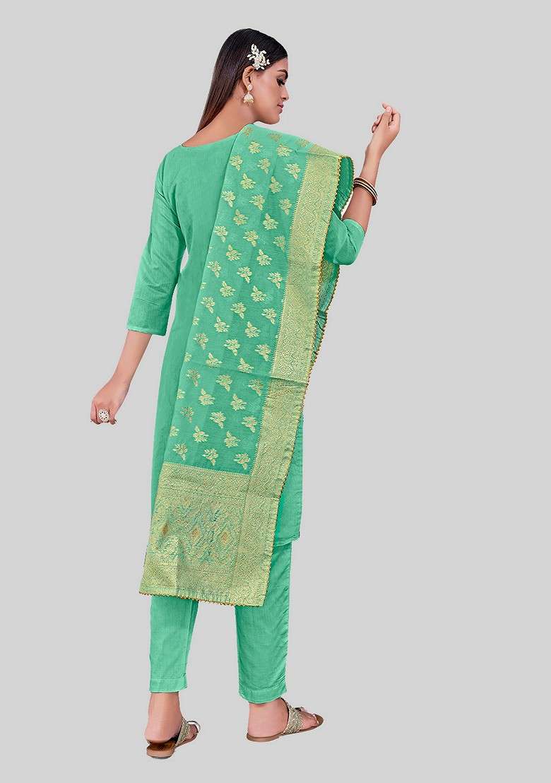 Green Embroidered Chanderi Kurta Set - Indya
