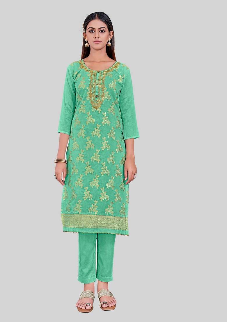 Green Embroidered Chanderi Kurta Set - Indya