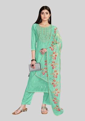 Green Embroidered Chanderi Silk Kurta Set