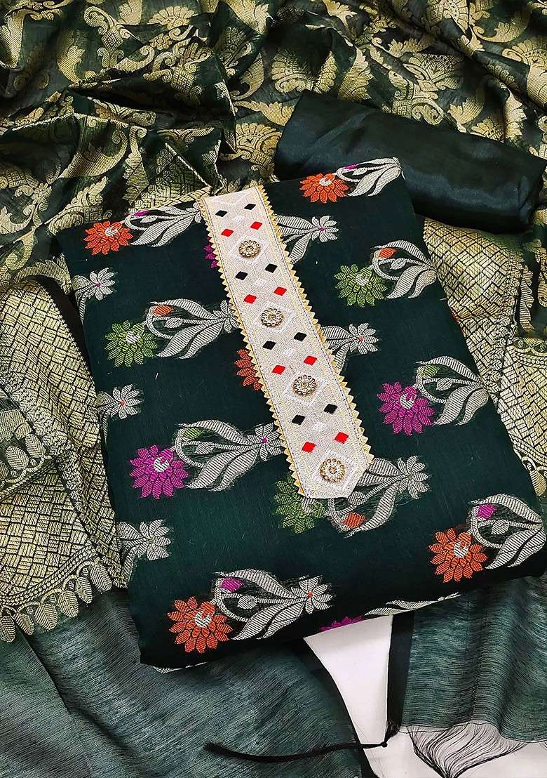 Green Embroidered Jacquard Straight Kurta Set - Indya