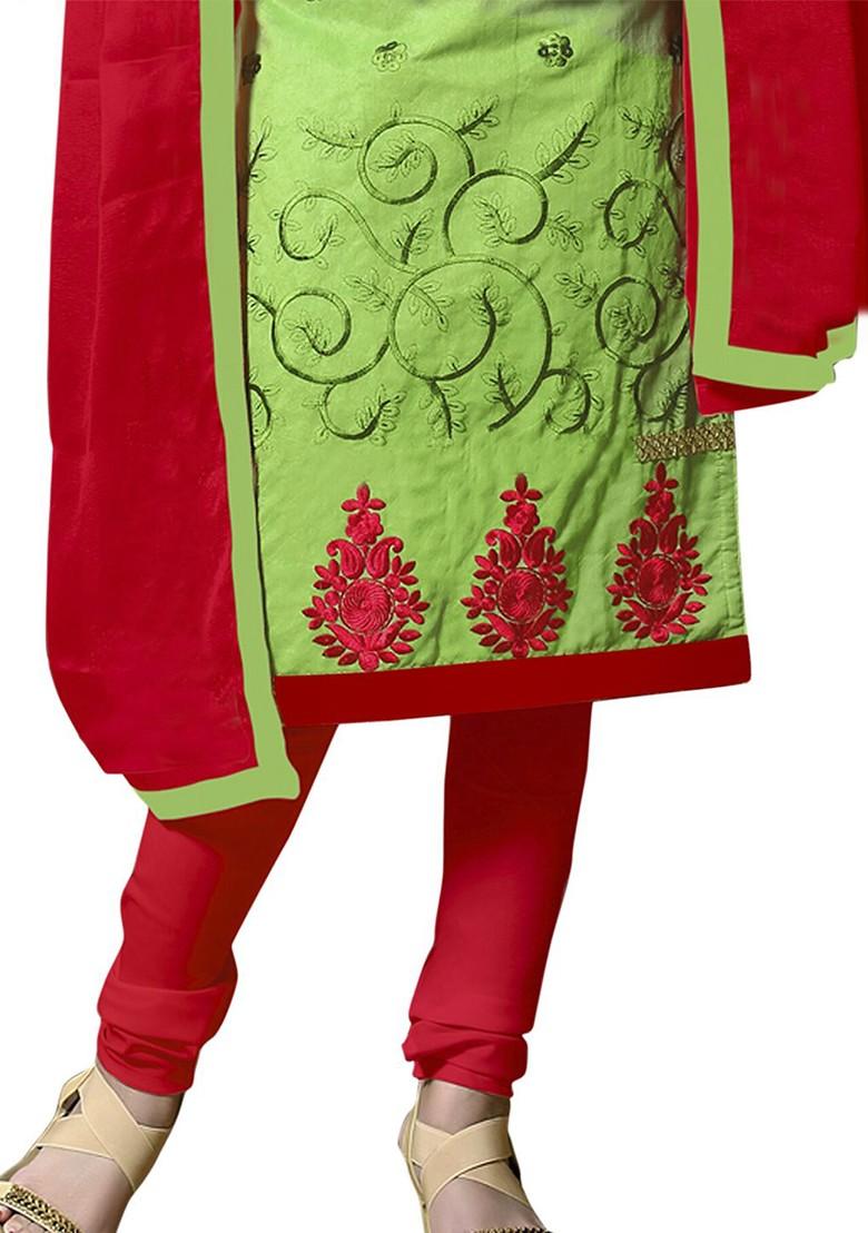 Green Embroidered Poly Blend Kurta Set - Indya