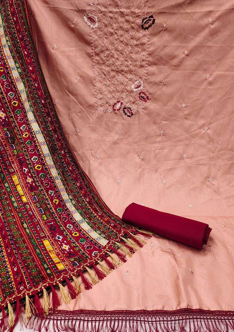 Peach Embroidered Poly Blend Kurta Set - Indya