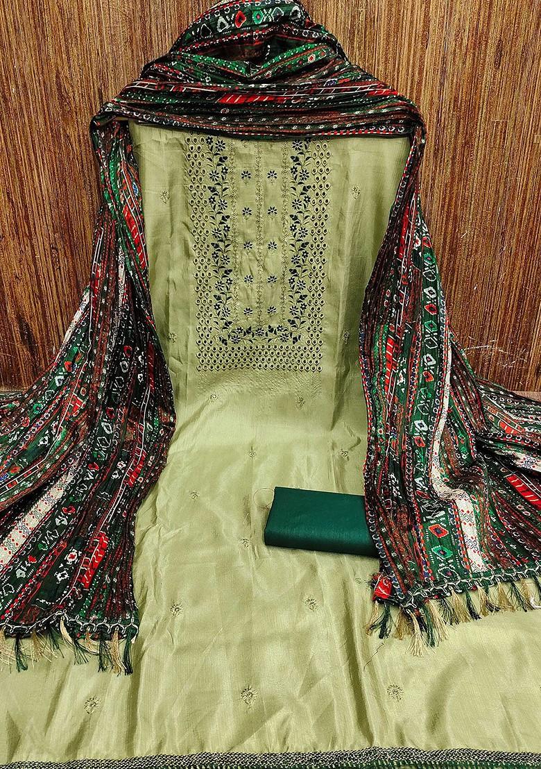 Green Embroidered Poly Blend Kurta Set - Indya