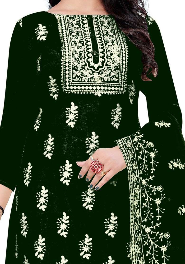 Green Embroidered Organza Pakistani Suit Set - Indya