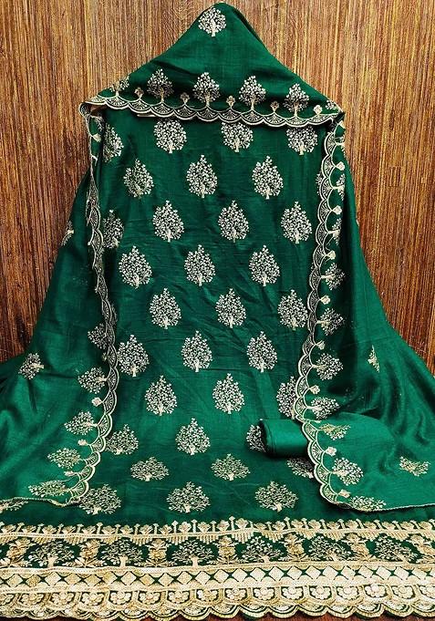 Green Embroidered Poly Blend Kurta Set