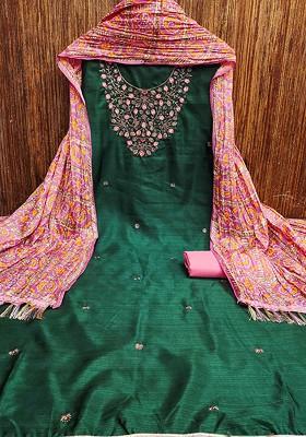 Green Embroidered Blended Straight Kurta Set