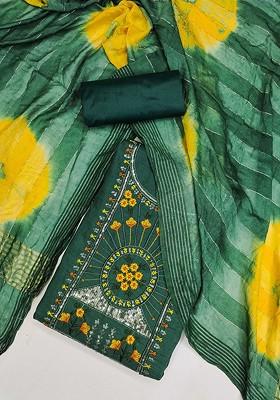 Green Embellished Poly Blend Kurta Set