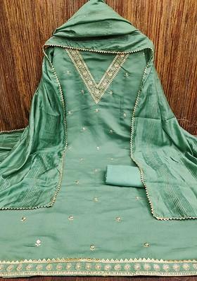 Green Embroidered Poly Blend Kurta Set