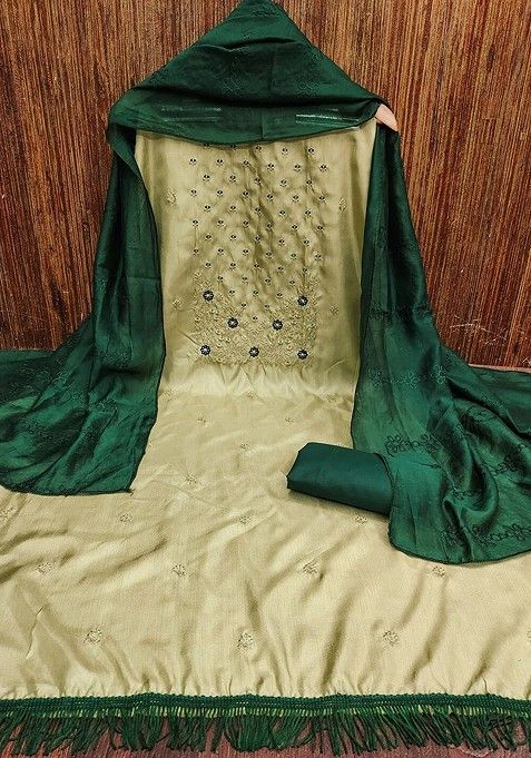 Green Embroidered Cotton Kurta Set