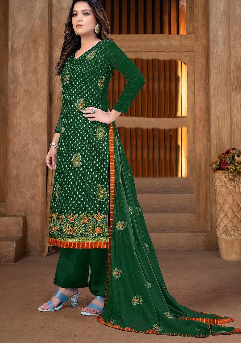 Green Ethnic Motifs Embroidered Poly Blend Kurta Set