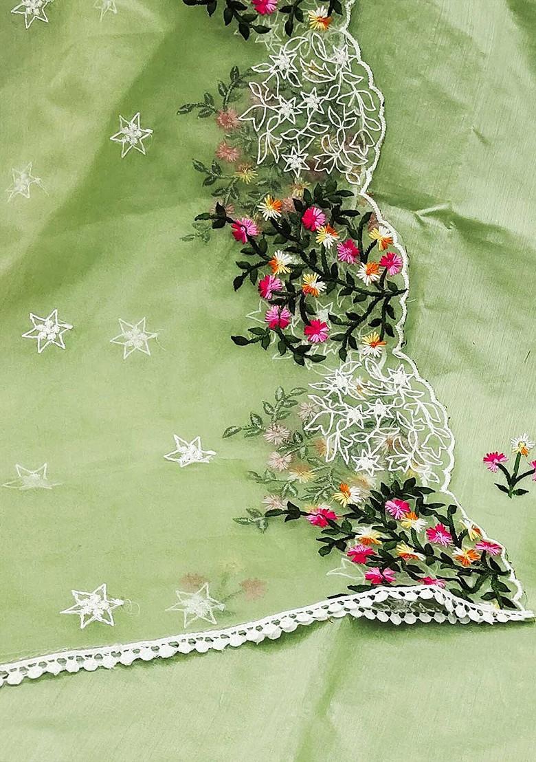 Green Floral Embroidered Poly Blend Kurta Set