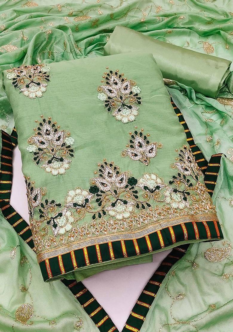 Green Ethnic Motifs Embroidered Poly Blend Kurta Set