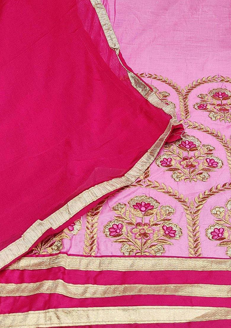 Pink Ethnic Motifs Embroidered Poly Blend Kurta Set