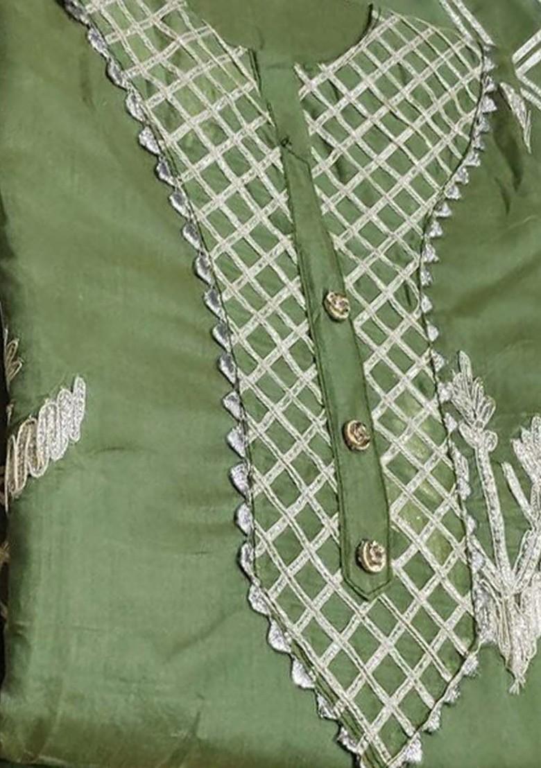 Green Embellished Poly Blend Kurta Set