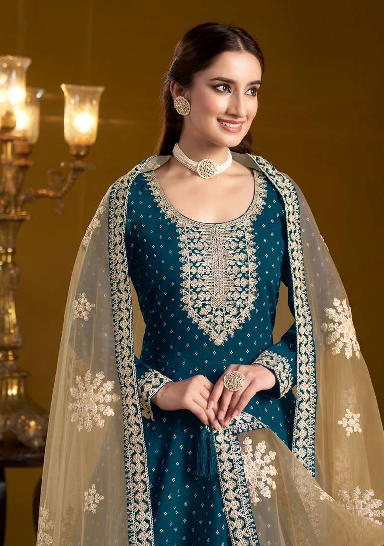 Teal Embroidered Chanderi Pakistani Suit Set - Indya