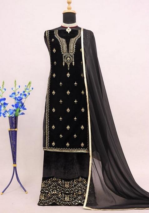 Black Embroidered Velvet Kurta with Dupatta Set