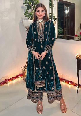 Teal Embroidered Velvet Kurta Set