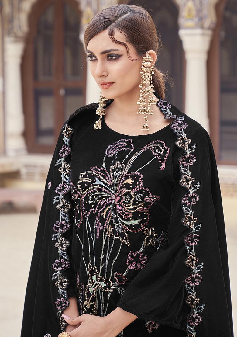 Black Embroidered Velvet Kurta Set