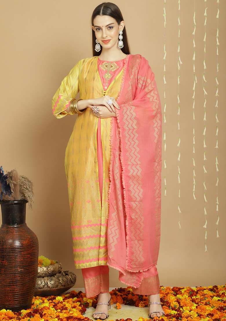 Yellow Embroidered Chanderi Silk Kurta Set With Dupatta - Indya