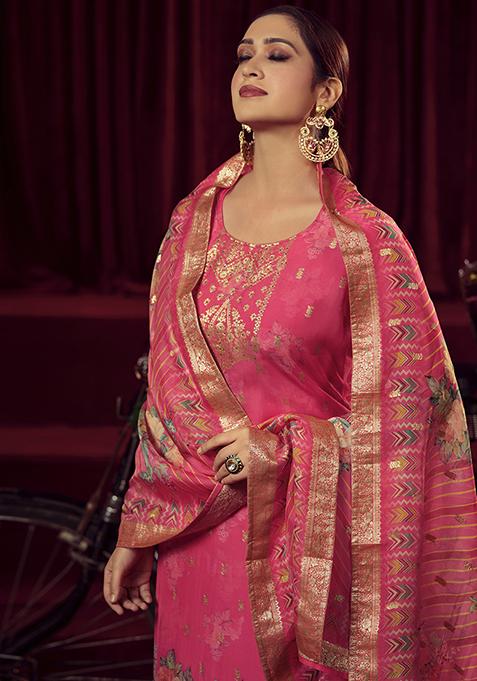 Magenta Jacquard Muslin Kurta Set