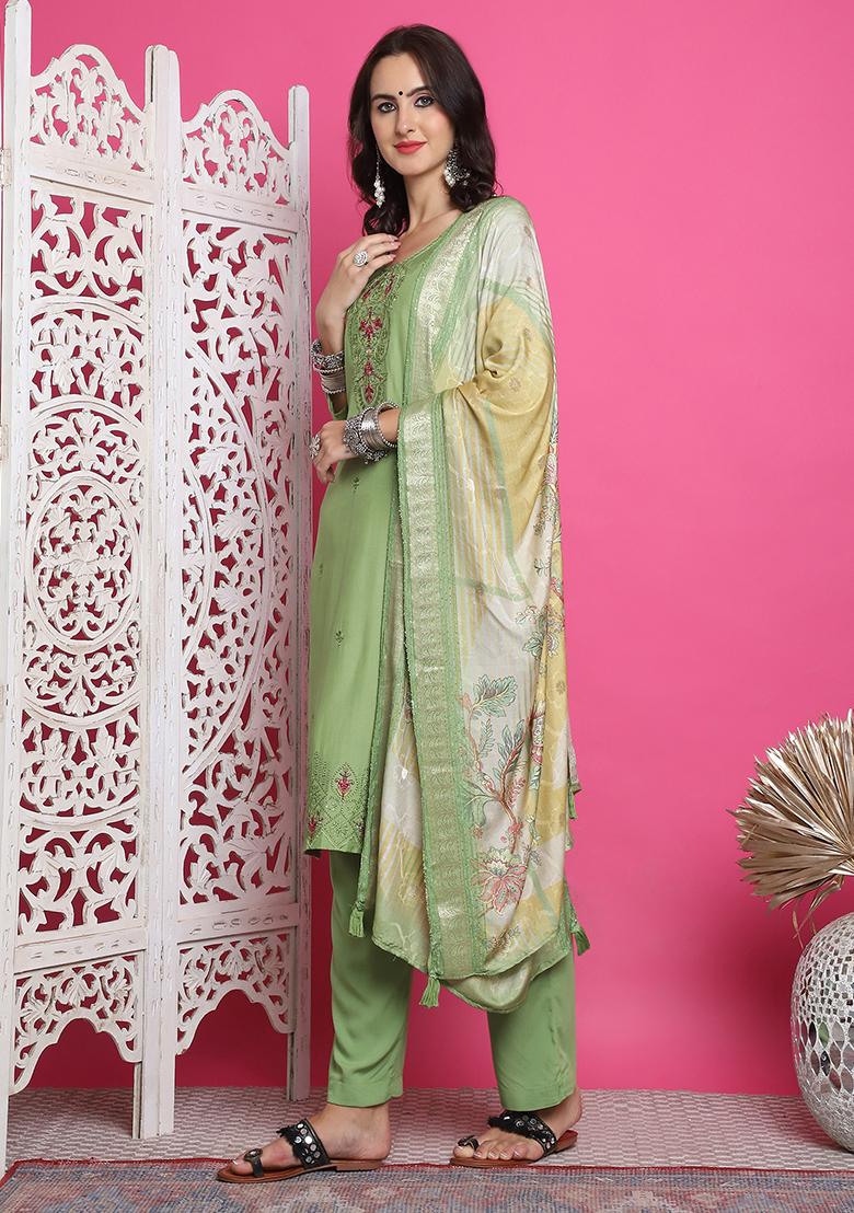 Green Embroidered Muslin Kurta Set