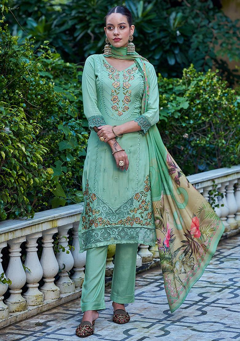 Green Embroidered Muslin Kurta Set