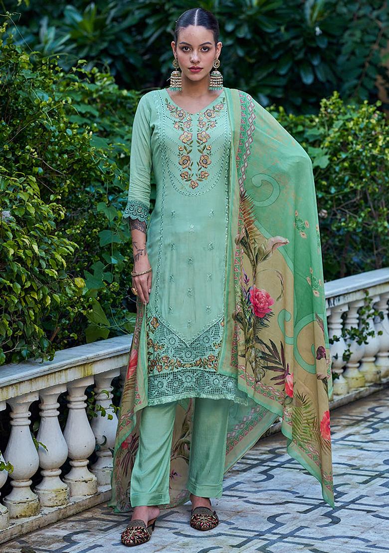 Green Embroidered Muslin Kurta Set