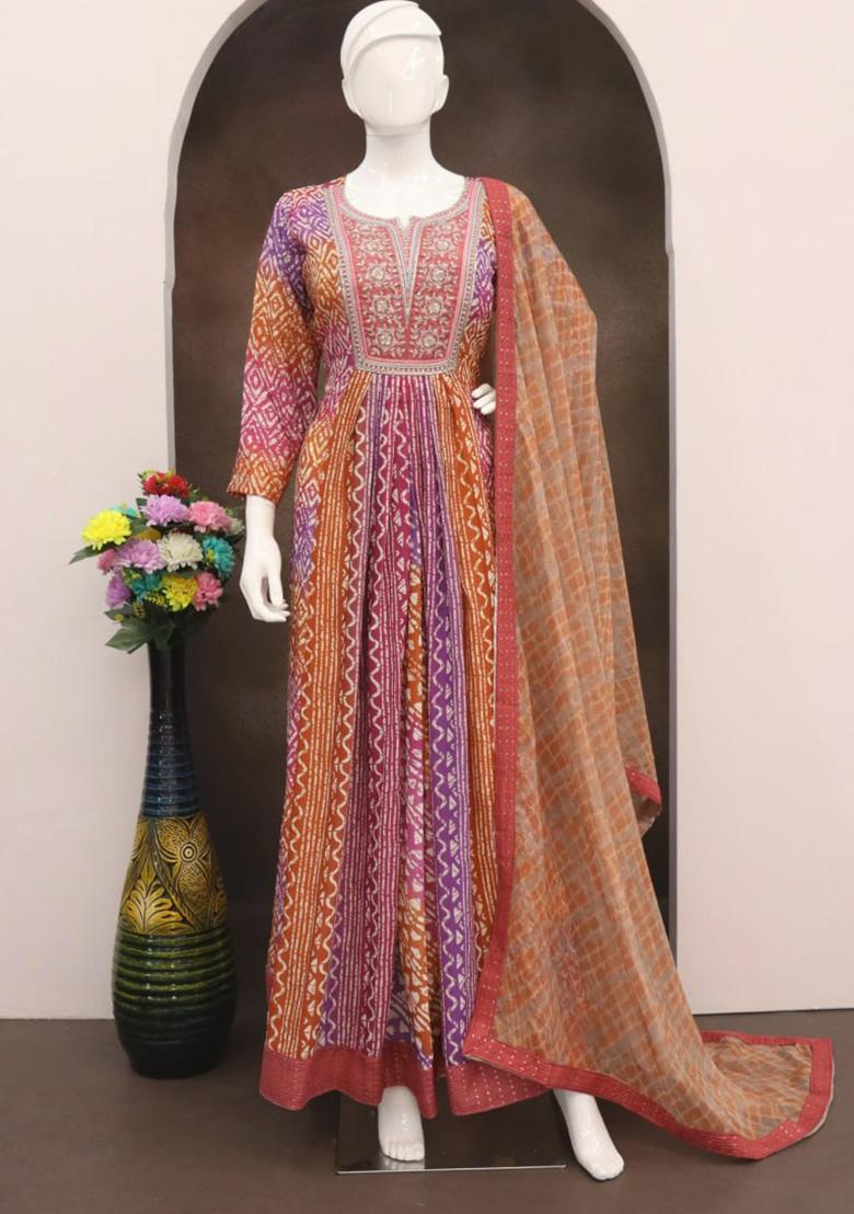 Lavender Embroidered Muslin Kurta Set