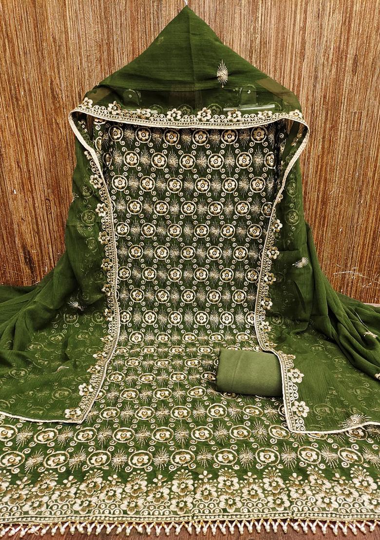 Green Embellished Silk Kurta Set