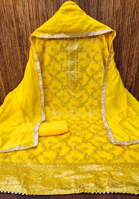 Gold Embellished Chanderi Kurta Set