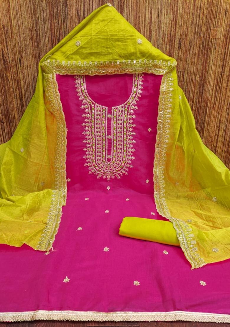 Pink Embellished Chanderi Kurta Set