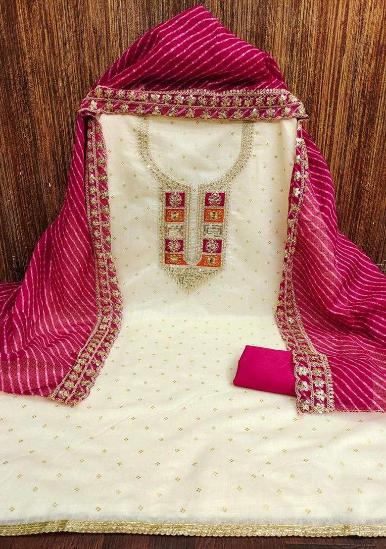 Pink Embellished Chanderi Kurta Set