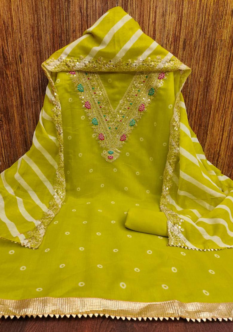 Green Embellished Chanderi Kurta Set