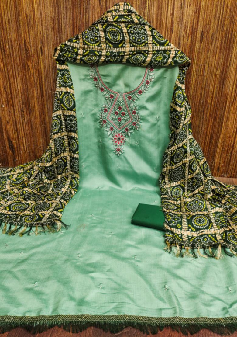 Green Embellished Cotton Kurta Set