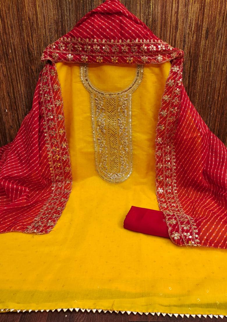 Gold Embellished Chanderi Kurta Set