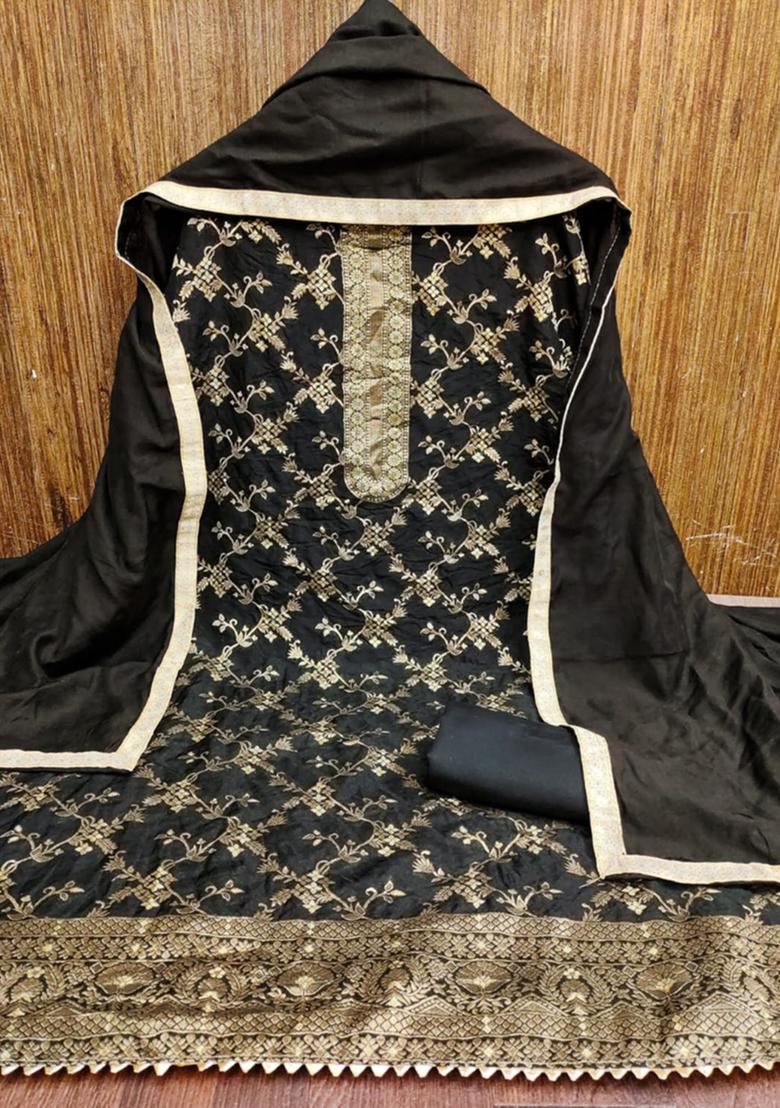 Black Embellished Chanderi Kurta Set