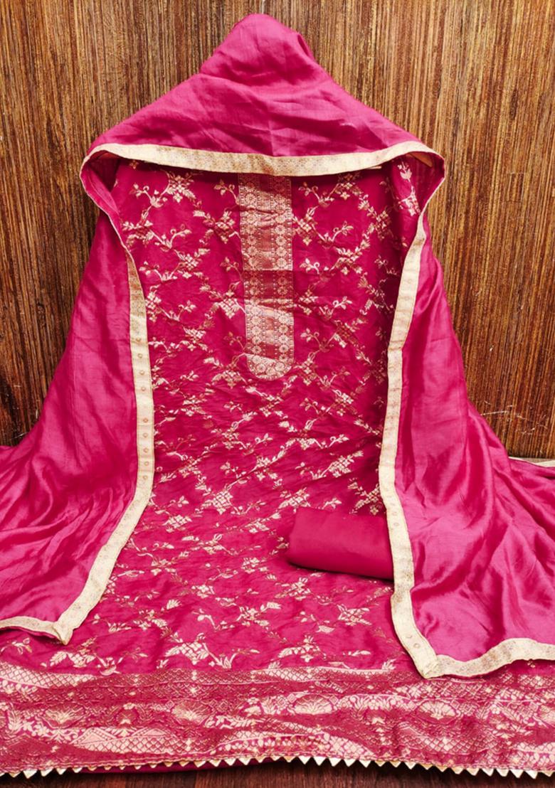Pink Embellished Chanderi Kurta Set