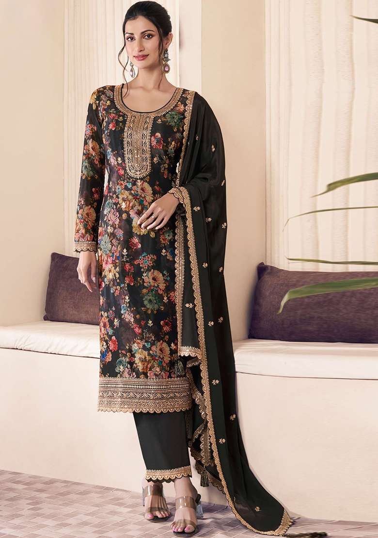 Black Embroidered Silk Blend Pakistani Suit Set - Indya