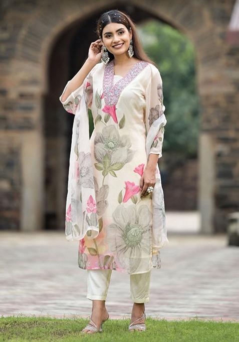 Off White Printed Georgette Salwar Kameez