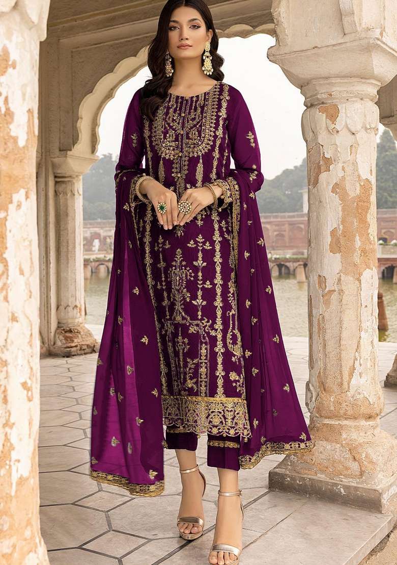 Purple Embroidered Georgette Pakistani Suit Set - Indya