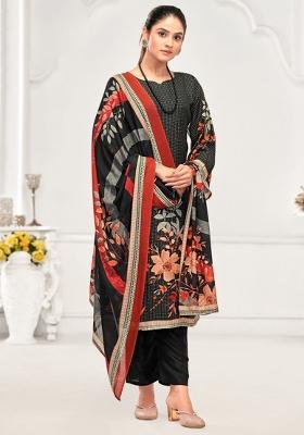 Black Crepe Embroidered Salwar Suit