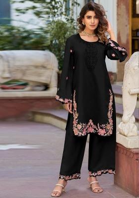 Beige Embroidered Cotton Salwar Kameez