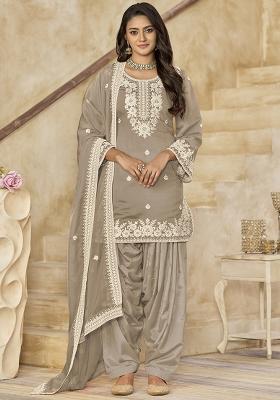 Grey Embroidered Chanderi Salwar Kameez With Dupatta