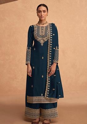 Blue Embroidered Georgette Salwar Kameez With Dupatta